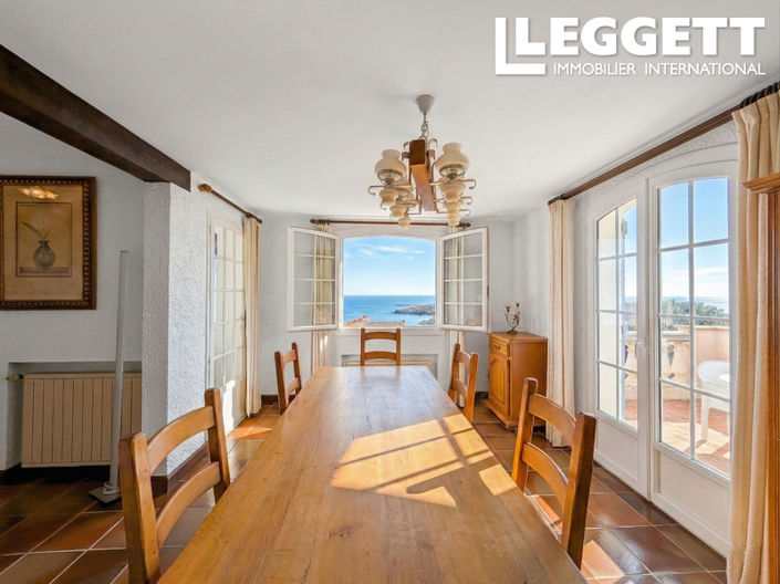 Image No.3-5 Bed House for sale