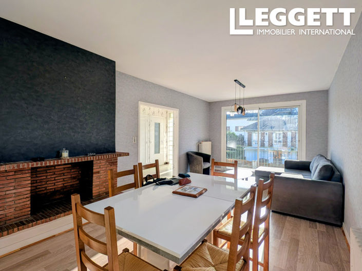 Image No.2-2 Bed House for sale