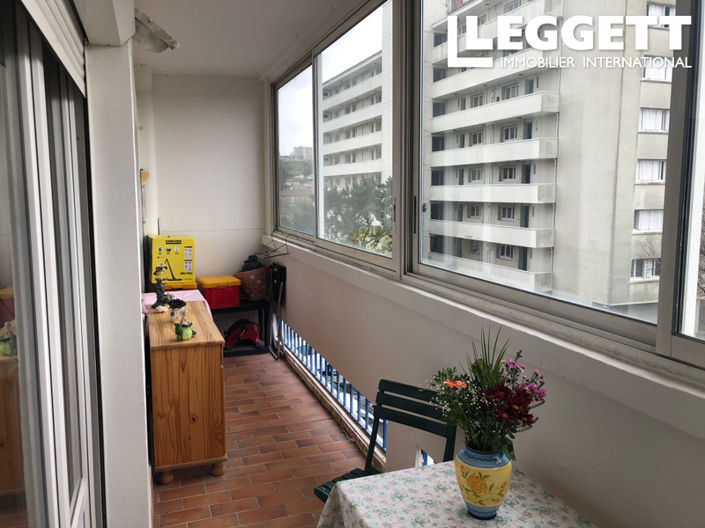 Image No.8-Appartement de 1 chambre à vendre à Angoulême