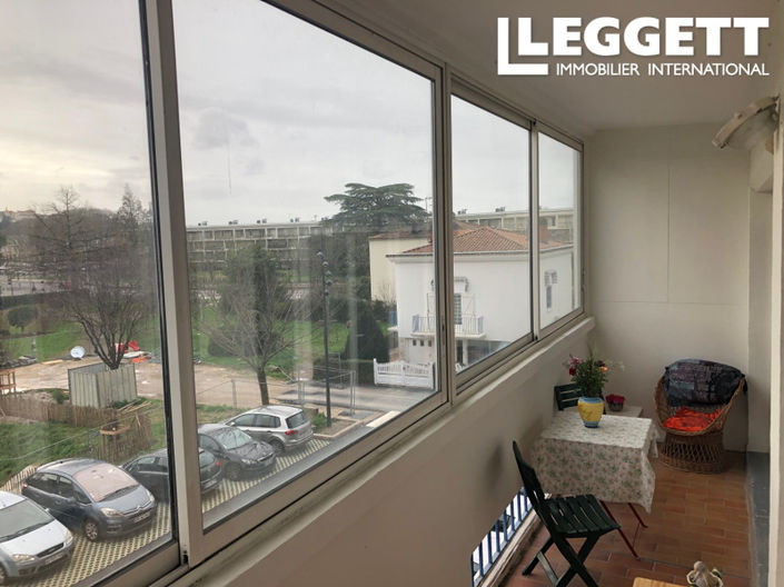 Image No.8-Appartement de 1 chambre à vendre à Angoulême