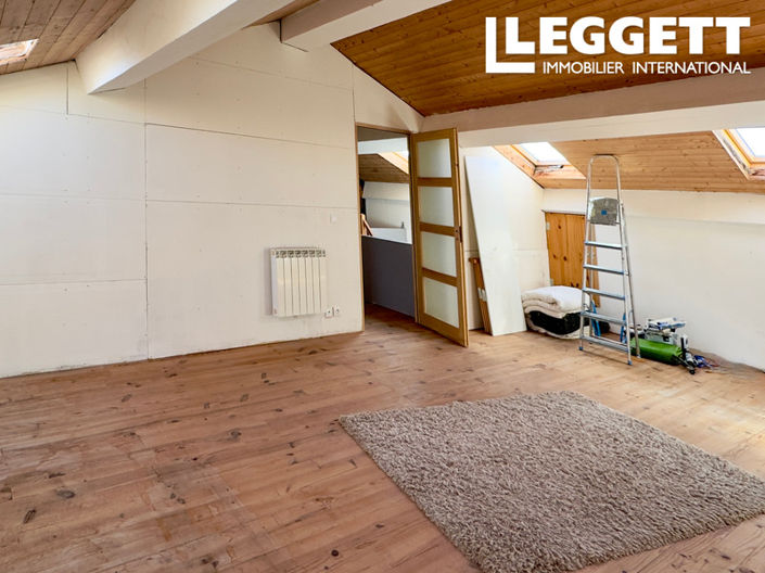 Image No.9-4 Bed House for sale