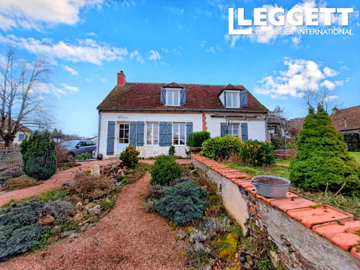 1 - Saint-Aubin-sur-Loire, House