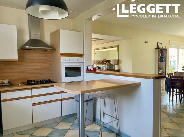 Image No.7-2 Bed House for sale