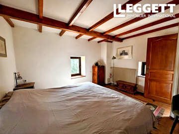 ahr0chm6ly9jzg4uagvzdglhlmltbw8vaw1hz2uvvevom