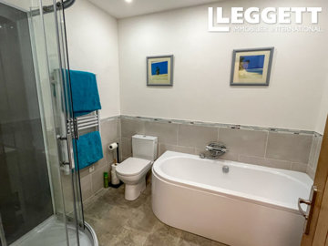 ahr0chm6ly9jzg4uagvzdglhlmltbw8vaw1hz2uvvevom