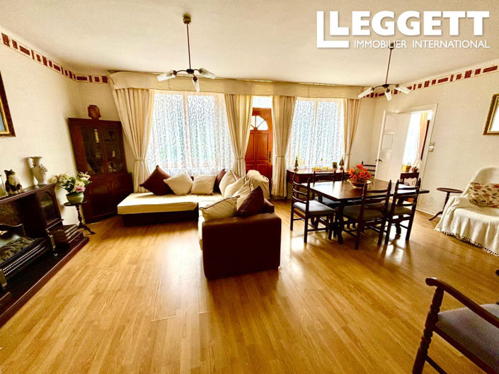 Image No.8-4 Bed House for sale