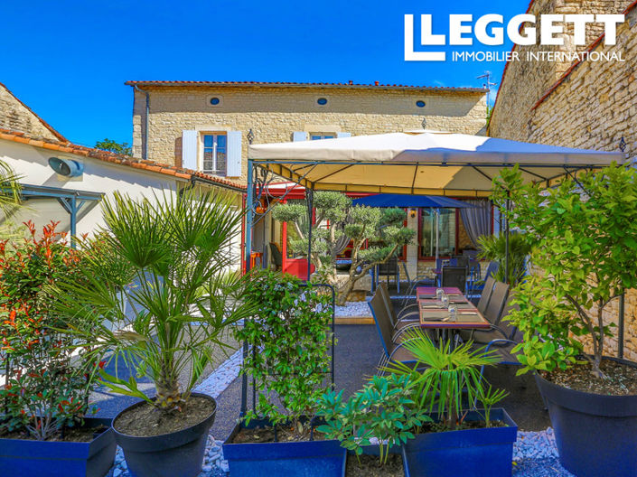 Image No.2-Commercial de 2 chambres à vendre à Longré