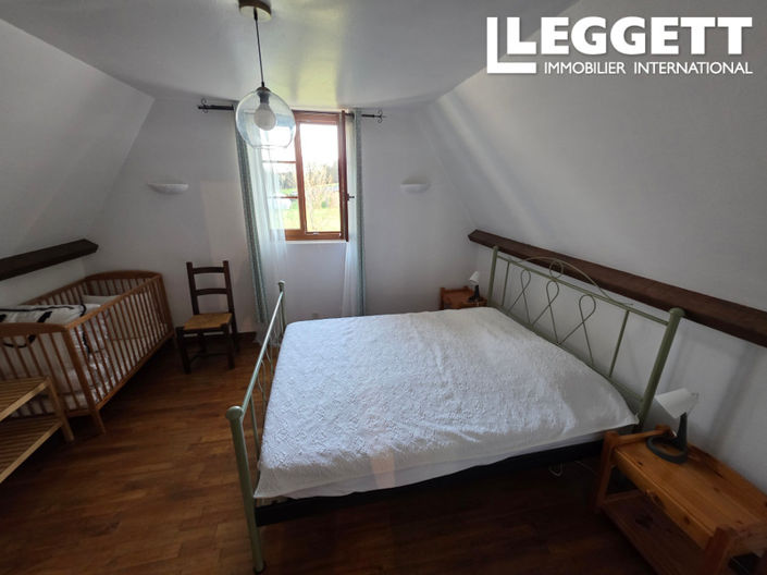 Image No.10-3 Bed House for sale