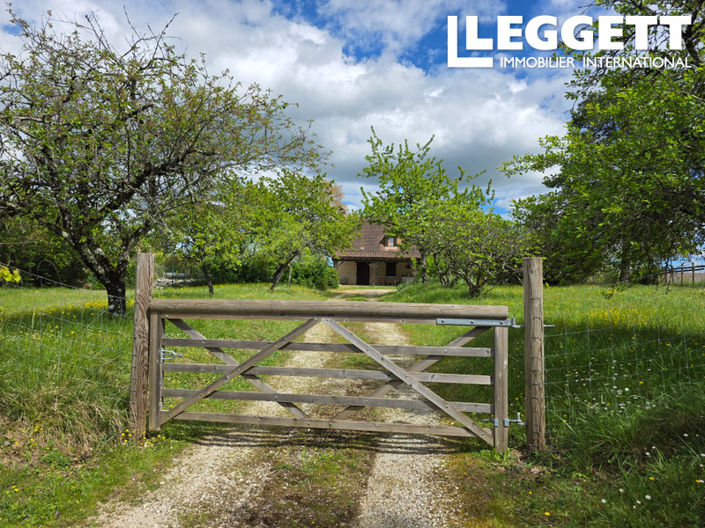 Image No.3-3 Bed House for sale