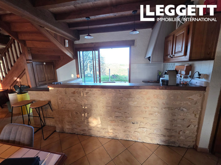 Image No.8-3 Bed House for sale