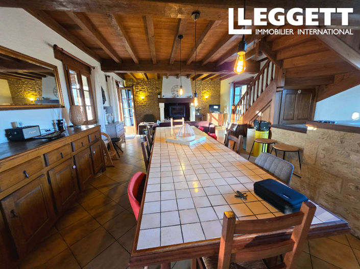 Image No.10-3 Bed House for sale