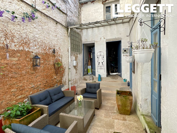 Image No.8-3 Bed House for sale