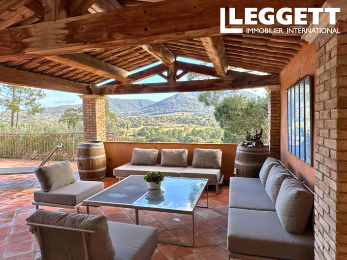 Image No.2-Maison de 4 chambres à vendre à Le Plan-de-la-Tour