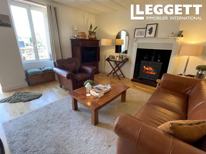 Image No.3-2 Bed House for sale