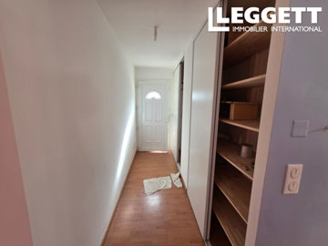 ahr0chm6ly9jzg4uagvzdglhlmltbw8vaw1hz2uvvevom