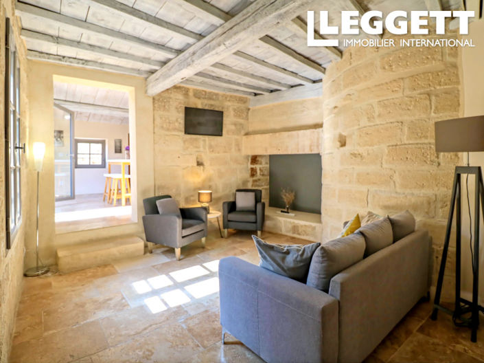 Image No.2-4 Bed House for sale