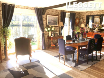 ahr0chm6ly9jzg4uagvzdglhlmltbw8vaw1hz2uvvevom