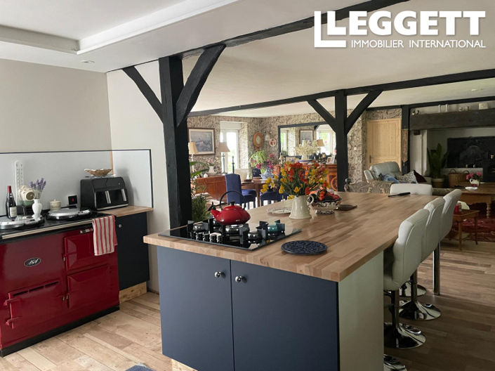 Image No.7-4 Bed Land for sale