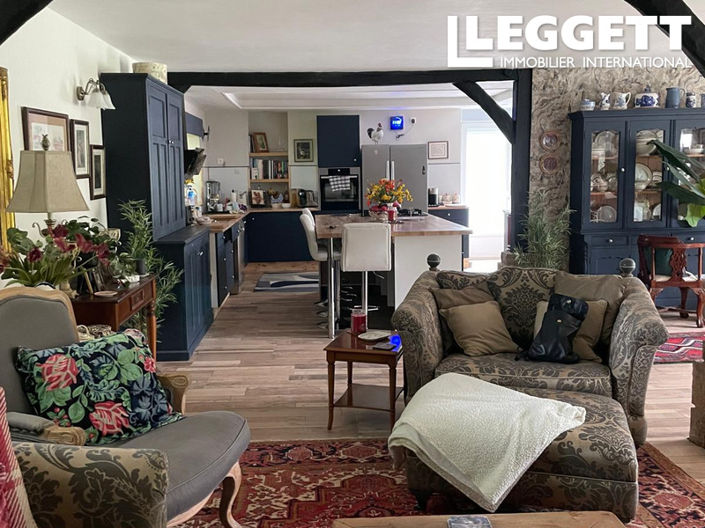 Image No.9-4 Bed Land for sale