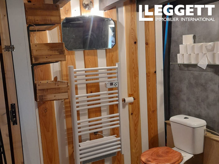 Image No.8-2 Bed House for sale