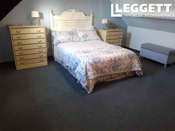 Image No.6-2 Bed House for sale