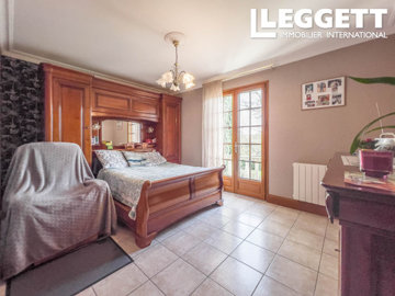 ahr0chm6ly9jzg4uagvzdglhlmltbw8vaw1hz2uvvevom