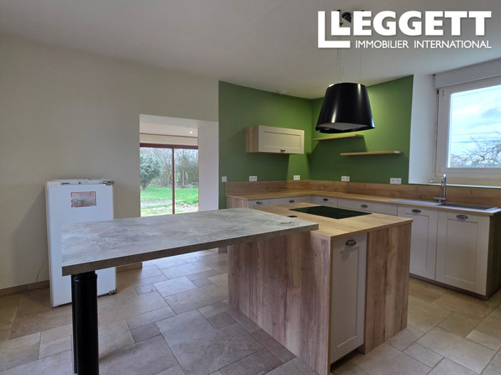 Image No.3-5 Bed House for sale