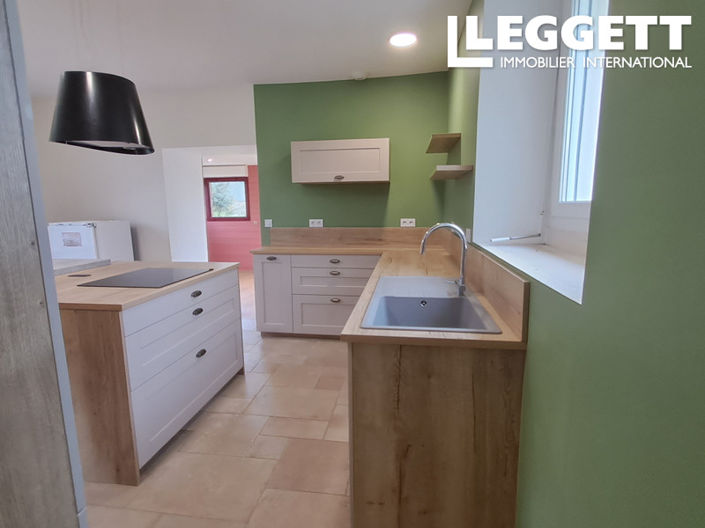 Image No.4-5 Bed House for sale