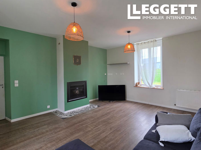 Image No.6-5 Bed House for sale