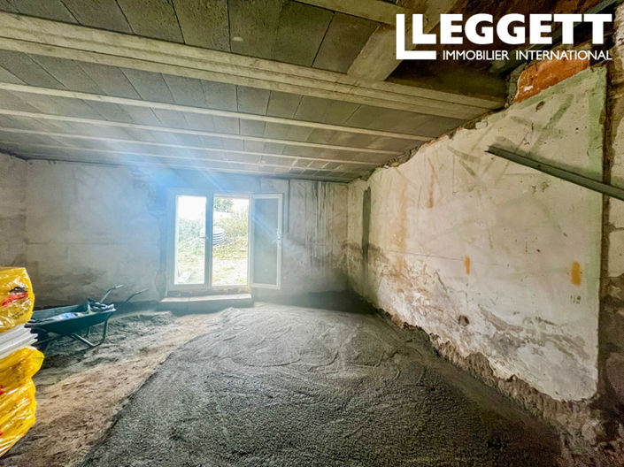 Image No.4-House for sale