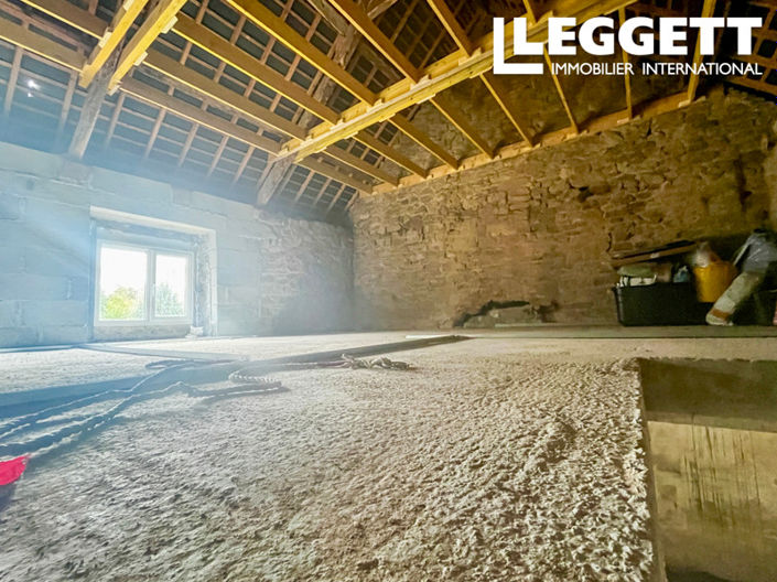 Image No.8-House for sale