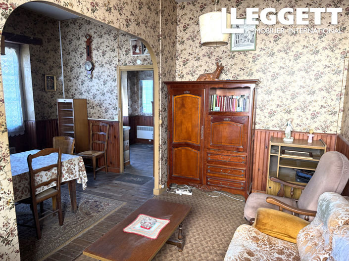 Image No.4-2 Bed House for sale