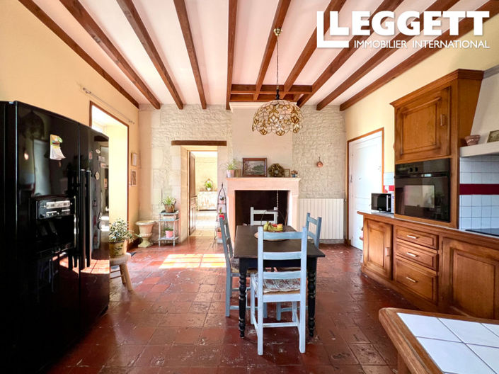 Image No.7-5 Bed House for sale