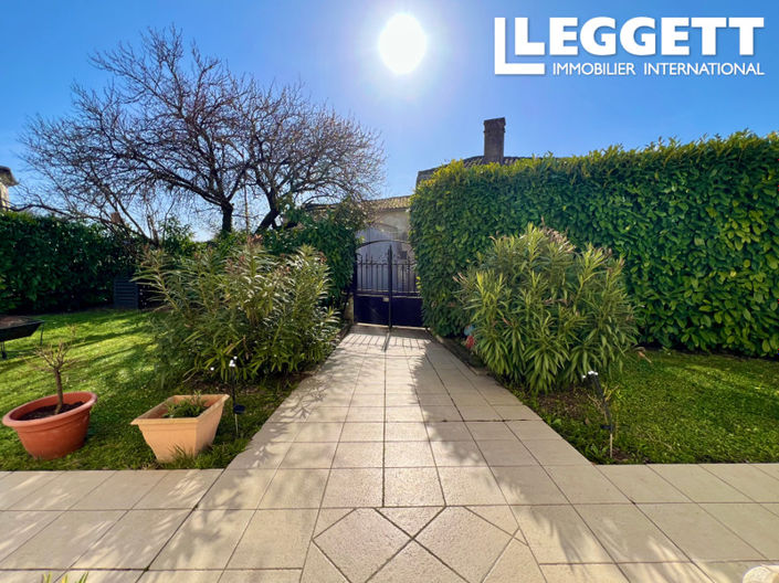 Image No.8-5 Bed House for sale