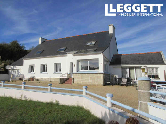 Image No.2-4 Bed House for sale