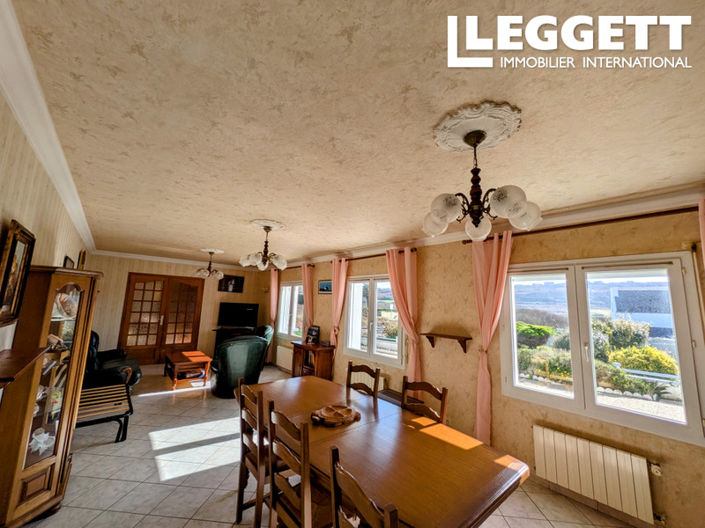 Image No.5-4 Bed House for sale