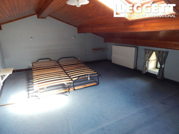 ahr0chm6ly9jzg4uagvzdglhlmltbw8vaw1hz2uvvevom