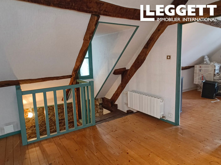 Image No.10-5 Bed House for sale