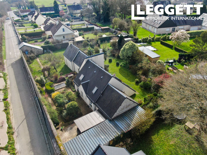 Image No.5-5 Bed House for sale