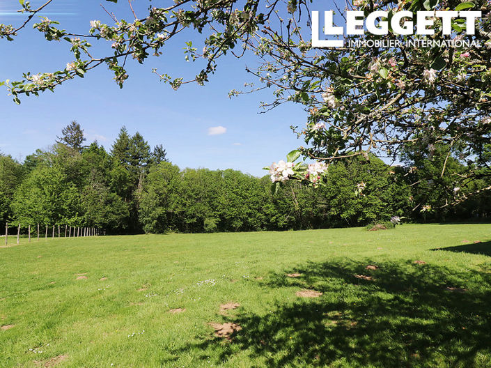 Image No.10-5 Bed House for sale