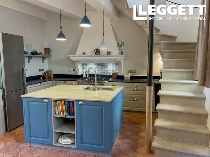 Image No.4-2 Bed House for sale