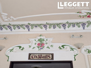 ahr0chm6ly9jzg4uagvzdglhlmltbw8vaw1hz2uvvevom