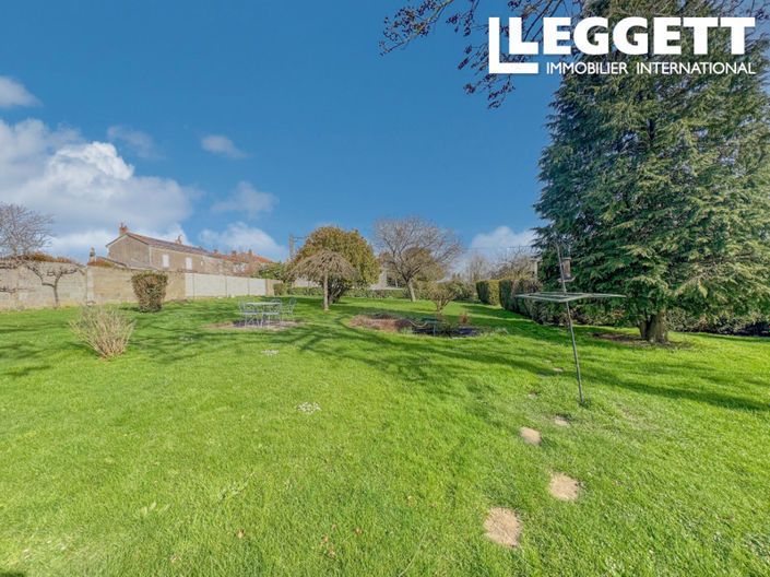 Image No.3-Maison de 4 chambres à vendre à Deux-Sevres