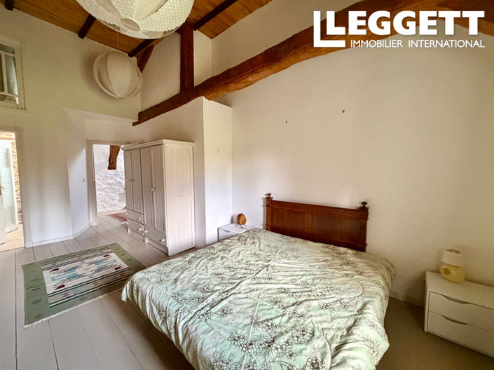 Image No.7-4 Bed House for sale