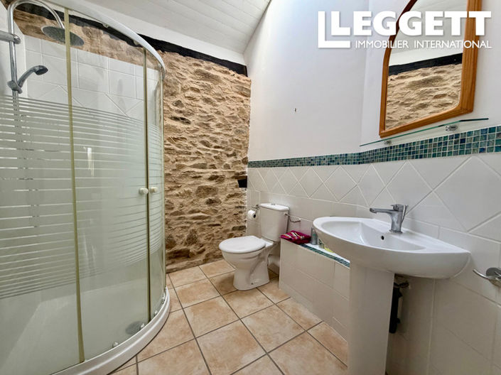 Image No.8-4 Bed House for sale