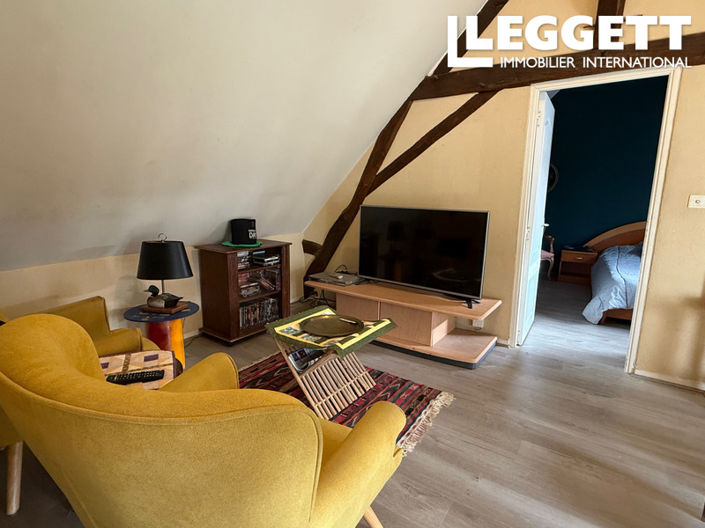 Image No.5-5 Bed House for sale