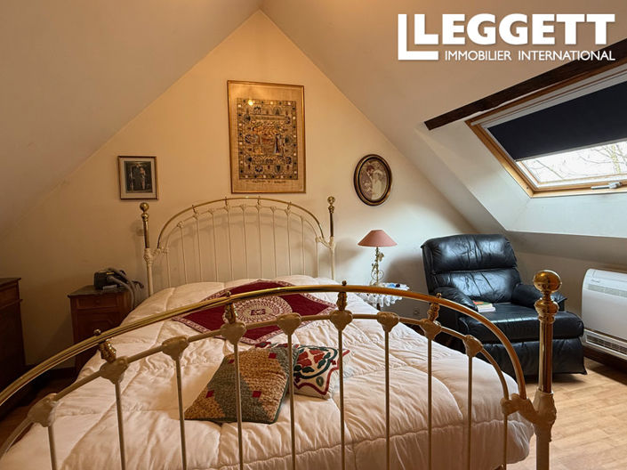 Image No.6-5 Bed House for sale