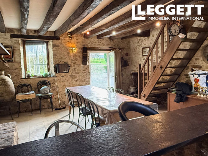 Image No.8-5 Bed House for sale