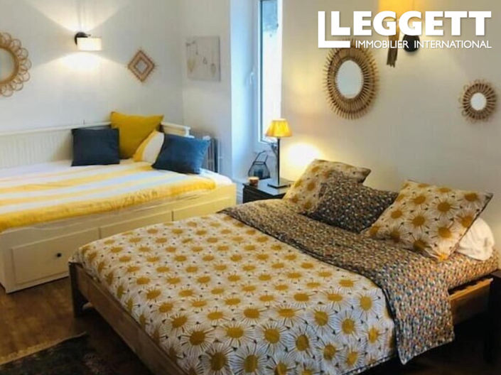 Image No.4-4 Bed House for sale