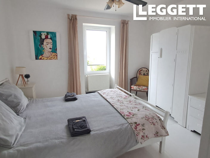 Image No.5-4 Bed House for sale